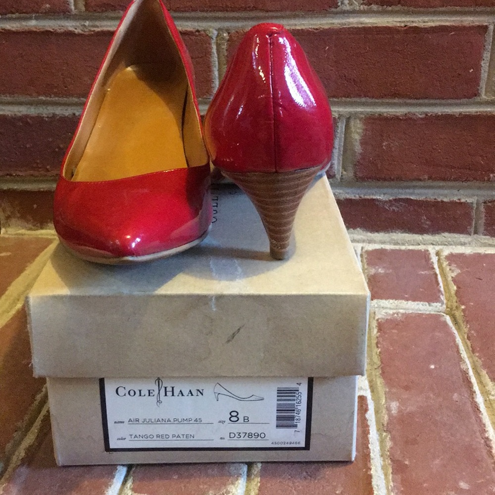 Cole Haan Air Juliana Pump Tango Red